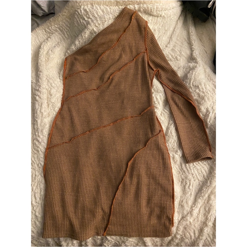 Mocha Mini Dress with ribbed details!